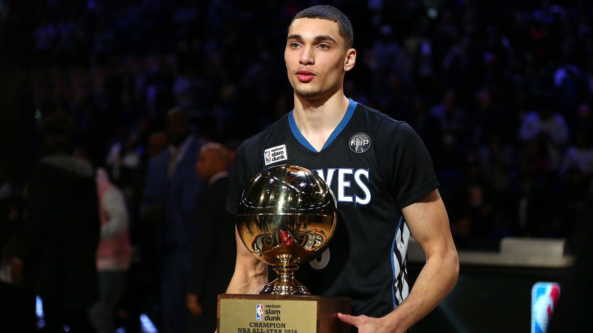 鸟巢变成电竞主场那一刻全网震撼：这规格太离谱，鸟巢 电竞