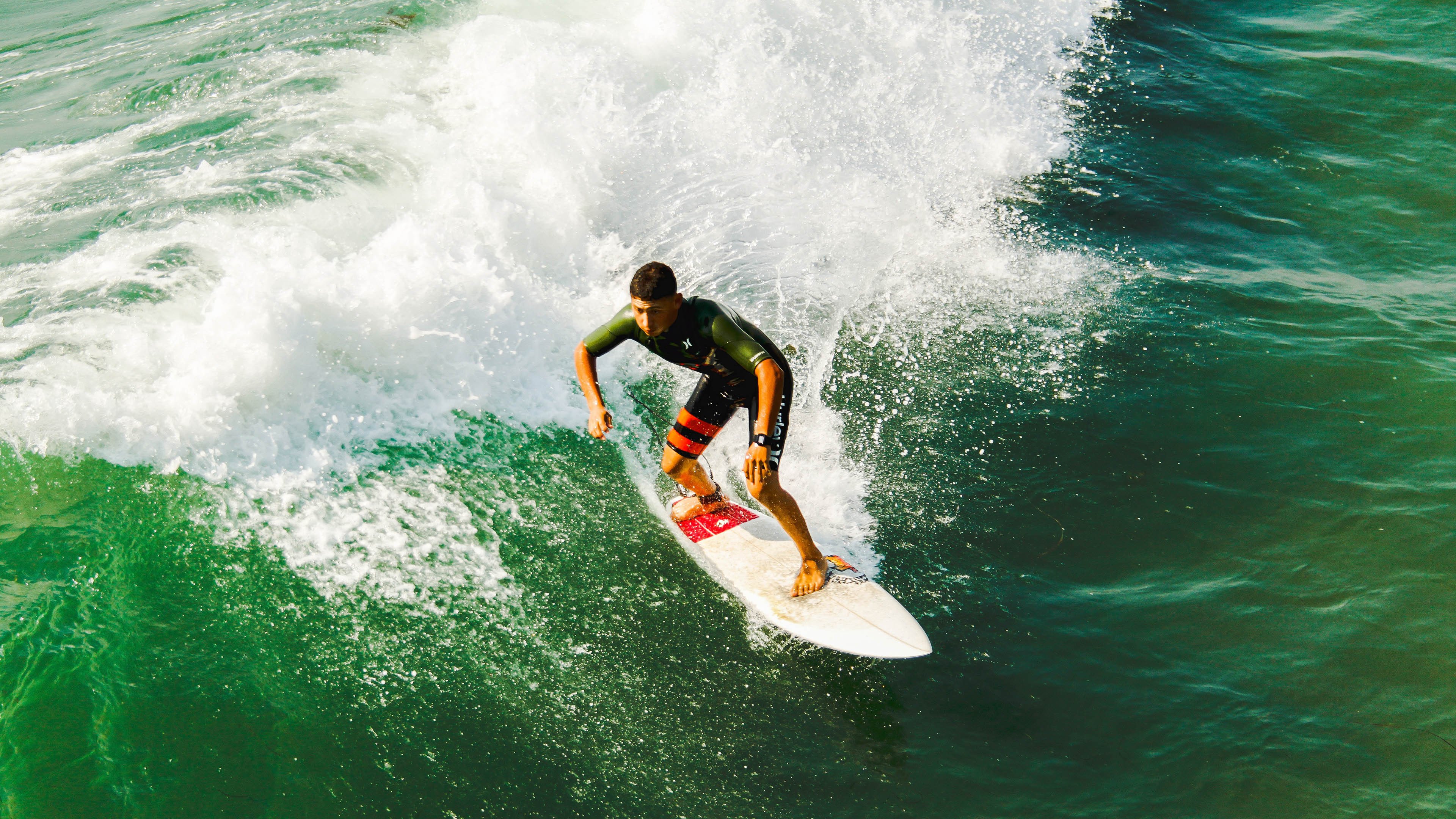 中国足球联赛市场化改革稳步推进，中国足球市场化现状